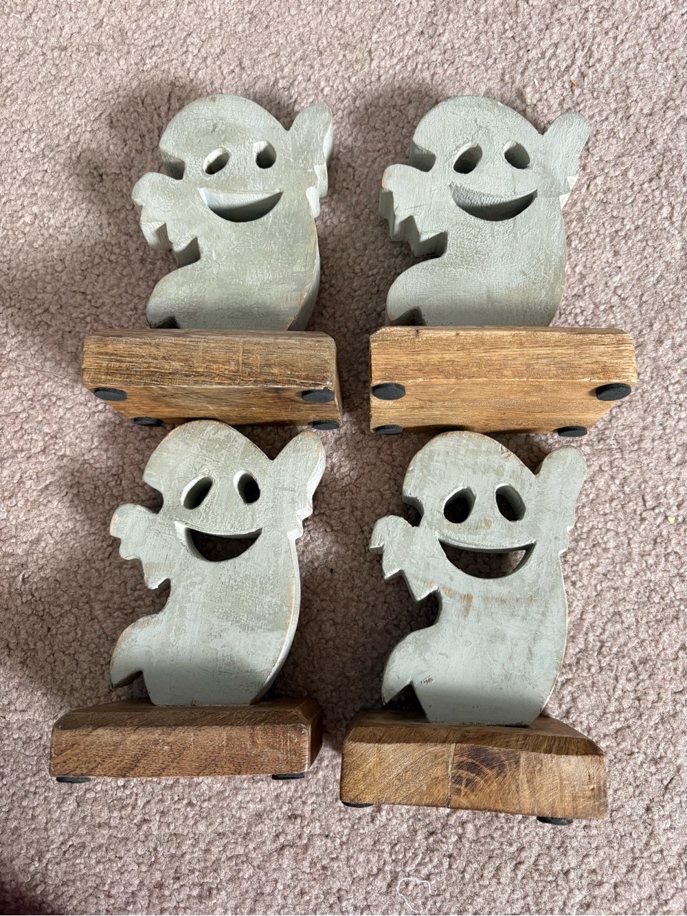 Rustic Wooden Ghost Decor Set - Pale Grey